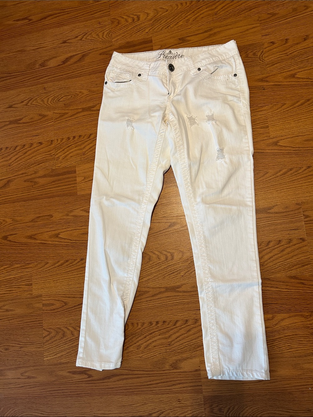 Premiere Denim by rue21 White Distressed Skinny Jeans
